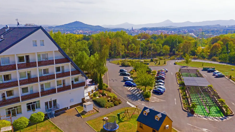 Unser Seniorenheim von oben Unser Seniorenheim von oben
